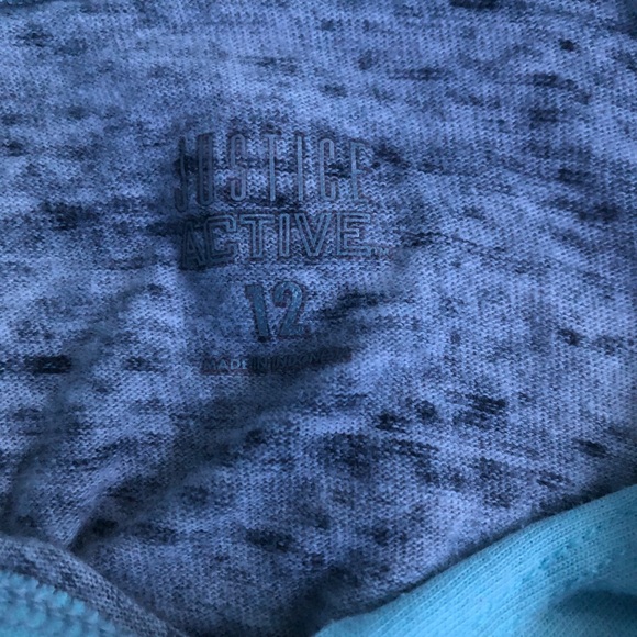 Sweater - Picture 3 of 4